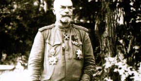 Розстріляли колишнього військового міністра
