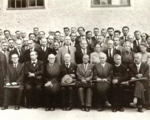 Українське наукове товариство змусили виїхати за кордон