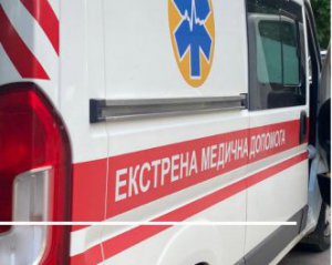 16-летняя девушка убегала погулять и сорвалась с окна