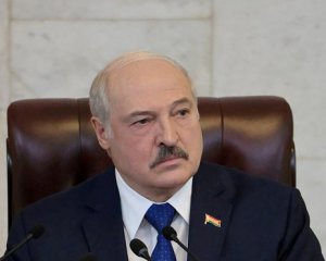 Лукашенко погрожує закрити Білорусь для проїзду