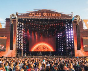 Atlas Weekend вызвал волну жалоб на нарушения языкового закона