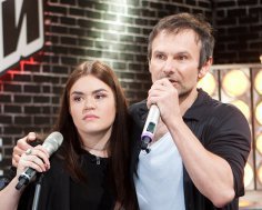 Роман із 23-річною співачкою - Вакарчук розставив крапки над "і"