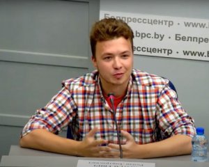 Twitter заблокував &quot;новий акаунт Протасевича&quot;. Затриманий натякнув, що його примушують писати пости