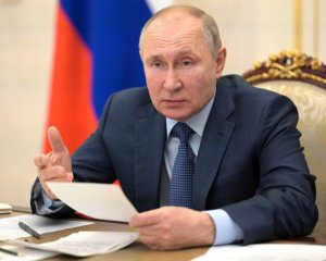 Путин заявил, что Россия не прекратит прокачку газа через Украину