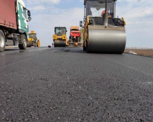 &quot;Велике будівництво&quot; Зеленського: як піар президента шкодить дорогам