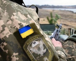 На Донбасі отримали поранення військові