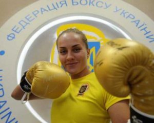 Украинка вышла в чертьфинал Олимпиады по боксу