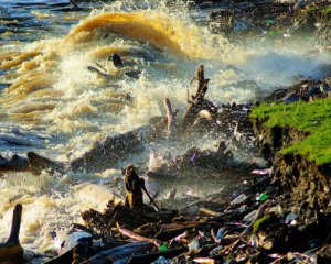 Паводки и оползни: предупредили о подъеме уровня воды в реках