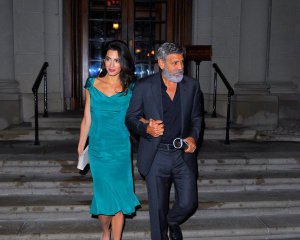 Станет отцом в 60 лет: Джордж Клуни ждет двойню