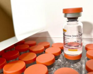 Україна отримала 1,5 млн доз вакцини CoronaVac