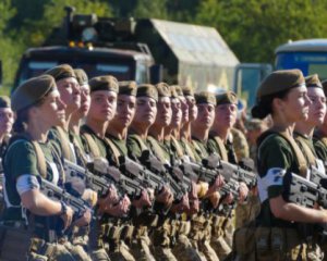 День захисника України перейменували - Зеленський підписав закон
