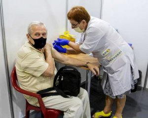 Минздрав сообщил приятную новость для вакцинированных украинцев