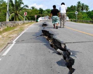У Филиппин произошло землетрясение: ожидают цунами
