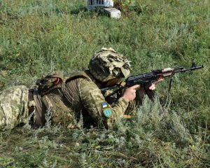 Оккупанты в Донецкой области пустили в ход артиллерию. Есть раненых
