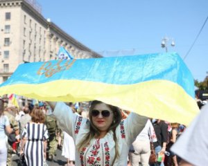 Украинцы оптимистичны в будущем страны