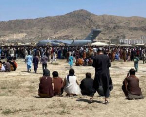 Цифри вражають: скільки людей чекають на евакуацію з Кабула