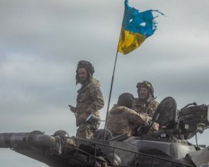 Сегодня Украина чтит героев войны с Россией