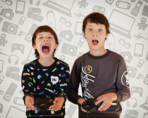 Законом запретили детям видеоигры больше 3 ч. в неделю