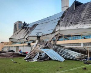 У Бразилії під час матчу обвалився дах стадіону