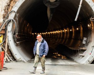 Будівництво метро на Виноградар затягнеться ще на два роки