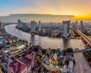 Бангкок откроют для вакцинированных туристов