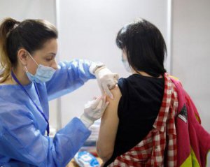 В Мариуполе утилизируют ковид-вакцину Moderna