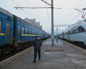Укрзалізниця запускає новий потяг: куди та як курсуватиме
