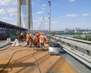 Після ремонту Південного моста дорожники візьмуться за два інші: які й коли