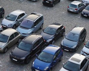 На Оболоні в Києві ввели платне паркування