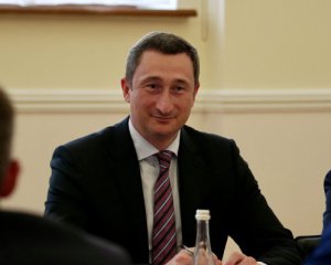 Министр громад полчаса говорил с Коломойским на футболе - СМИ