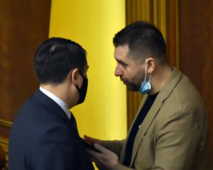Разумков не послухав фракцію - Арахамія