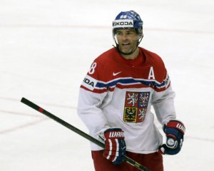 49-річний легендарний хокеїст продовжує штампувати голи