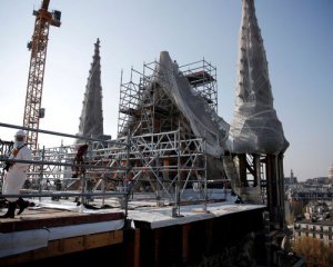 Заявили о начале реставрации собора Парижской Богоматери