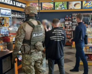 Из-за реализации контрафактного горючего в Харькове обыскивают заправки &quot;БРСМ-нафта&quot; - СМИ