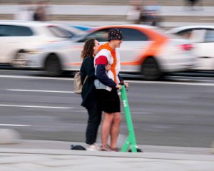 Штрафы и лишение свободы: начали наказывать нарушителей на электросамокатах