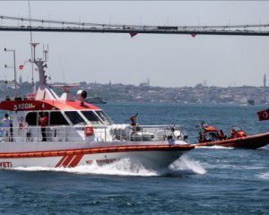 Российский и турецкий сухогрузы столкнулись в проливе Босфор
