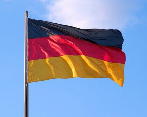 Выборы в Германии: определилось два фаворита