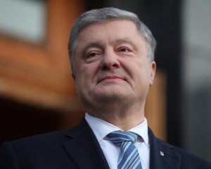 Десантного здоров'я і перемог: що бажали українці Порошенку в день народження