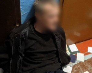 &quot;Моего отца убили&quot;: мужчина зарезал любимого экс-жены и похитил 9-летнюю дочь