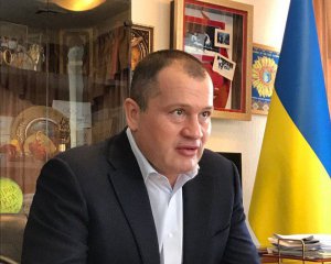 &quot;ДБР мала б прийти з обшуками до героїв офшорів, а не до їхніх політичних конкурентів&quot; - Палатний