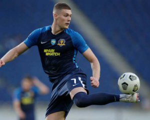 Стало відомо, скільки коштує Довбик