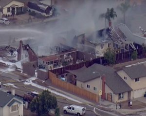 Літак впав на житловий район: є загиблі і постраждалі