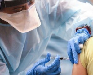 В&#039;їзд в США відкриють для Cоvid-вакцинованих іноземців