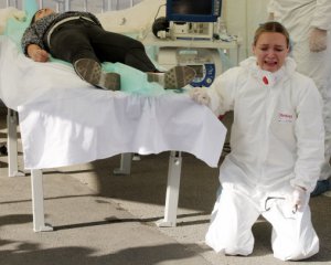 От коронавируса за сутки умер 471 украинец