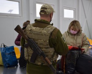 На Луганщині гвардійці затримали причетну до бойовиків жінку