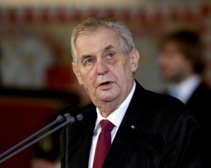 Президента Чехии госпитализировали, у него больная печень - СМИ