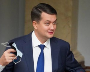 Разумков рассказал о членстве во фракции &quot;Слуга народа&quot;