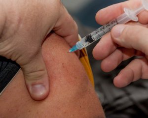 В оккупированном Крыму ввели обязательную вакцинацию