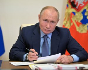 У Росії спалах Covid-19 - Путін оголосив "неробочий тиждень"