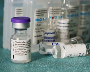 Дослідили вплив Covid-вакцини Pfizer на дітей